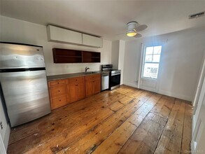 744 Main St in Greenport, NY - Building Photo - Building Photo