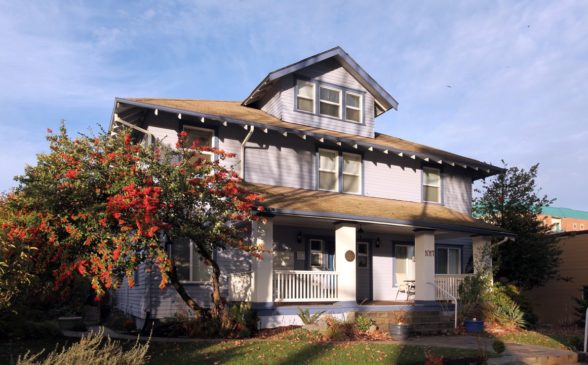 Gibbons House in Olympia, WA - Foto de edificio