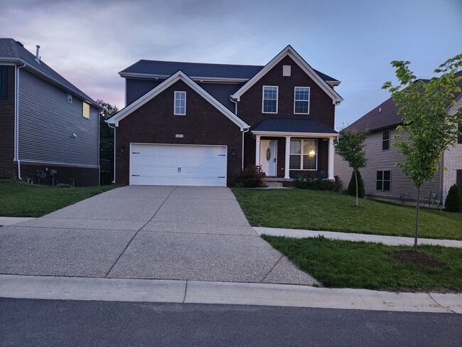 16613 Rockcrest View Ln in Louisville, KY - Building Photo - Building Photo