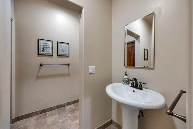 14598 E Corrine Dr in Scottsdale, AZ - Building Photo - Building Photo