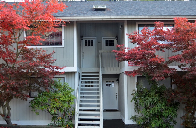 11711 100th Ave NE, Unit Top right