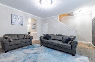 1040 Lexi Ct in Ladson, SC - Building Photo - Building Photo