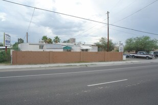 1171 W Miracle Mile in Tucson, AZ - Building Photo