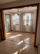 16 Miano Dr, Unit 16 Miano Drive in New Britain, CT - Foto de edificio - Building Photo