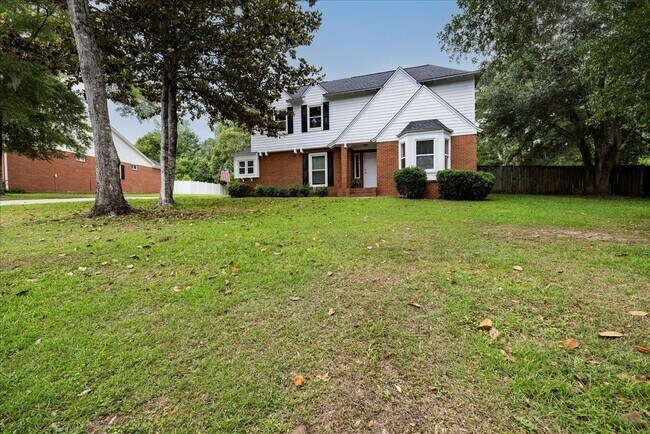 2464 Elfinwing Ln in Tallahassee, FL - Building Photo - Building Photo