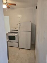 1020 NW 147th St in Miami, FL - Building Photo - Building Photo