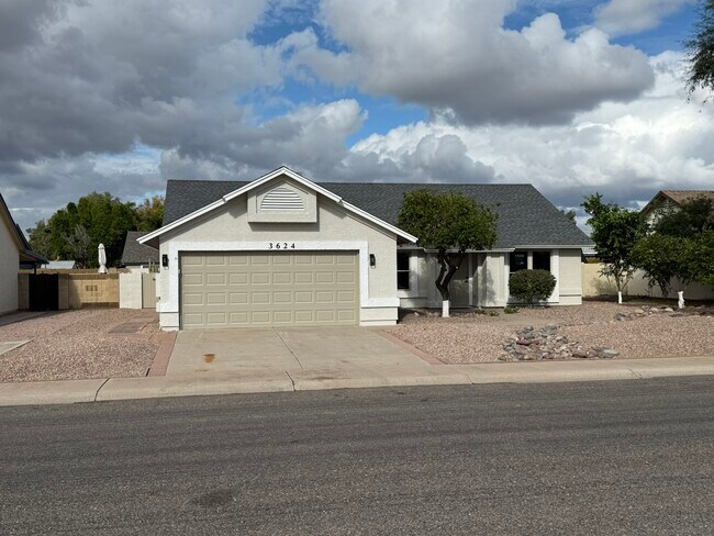 property at 3624 W Elgin St