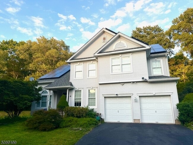 property at 6 Danby Ct