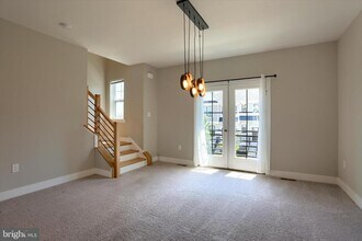 320 Walnut St in Collegeville, PA - Foto de edificio - Building Photo