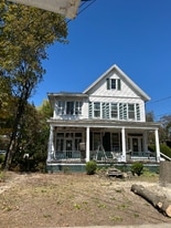 174 Main St in Altamont, NY - Building Photo