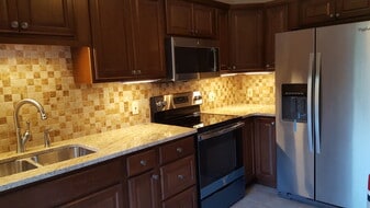 794 Tanner Rd in Clifton Park, NY - Building Photo