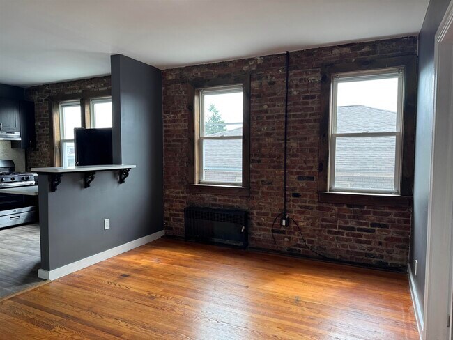 7880-80 Carmer Ave in Belleville, NJ - Building Photo - Building Photo