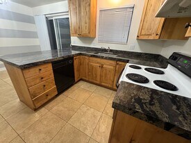 7415 Rich Way in Cottonwood Heights, UT - Building Photo