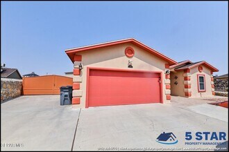 11989 Mesquite Miel Dr in El Paso, TX - Building Photo - Building Photo