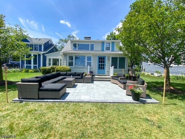 32 Lenape Trail in Denville, NJ - Building Photo - Building Photo