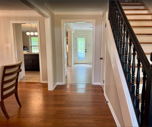 property at 2064 Prestwick Dr
