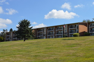 Crestview Apartments