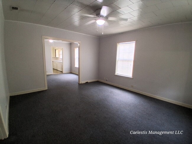 2412 8th St in Bay City, TX - Building Photo - Building Photo