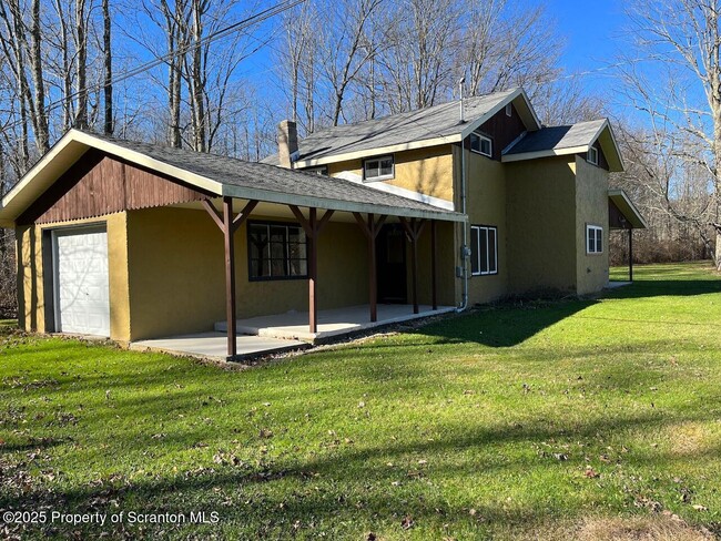 3191 Aberdeen Rd in Madison Township, PA - Building Photo - Building Photo