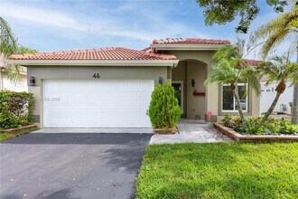 46 Gables Blvd in Weston, FL - Building Photo - Building Photo