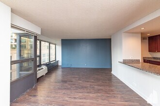 30 E Huron St, Unit # 904 in Chicago, IL - Building Photo - Building Photo