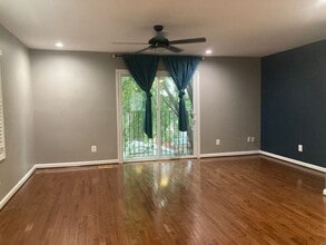 16611 Geddy Ct in Woodbridge, VA - Foto de edificio - Building Photo