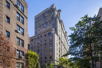 120 East End Ave in New York, NY - Foto de edificio - Building Photo