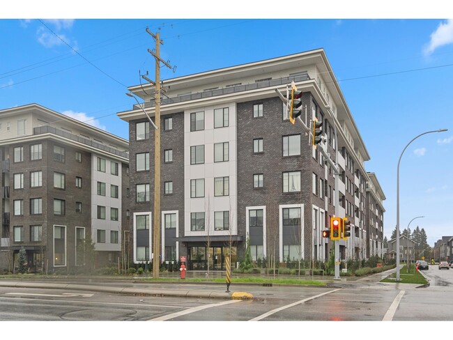 15848-15848 Fraser Hwy