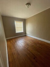 1020 W 68th St, Unit Unit 1W/1F FOR RENT in Chicago, IL - Building Photo - Building Photo