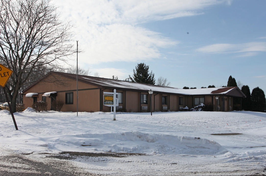 2300 Cambury St in Alliance, OH - Building Photo