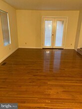 9006 Pickwick Village Terrace in Silver Spring, MD - Building Photo - Building Photo