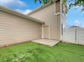 19453 Verde Trails Dr in Houston, TX - Building Photo