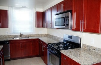 North Severn Village - No Costs Utilities* in Annapolis, MD - Building Photo - Building Photo