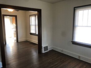 317 Glenn Ave in Normal, IL - Building Photo - Building Photo