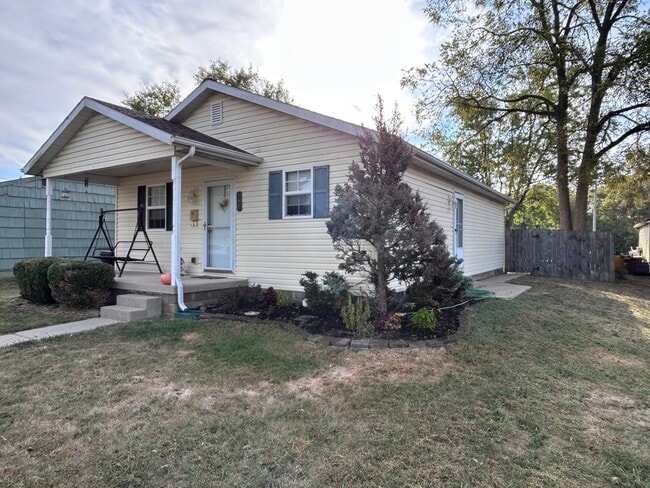 205 Ohio Ave W in Washington Court House, OH - Building Photo - Building Photo