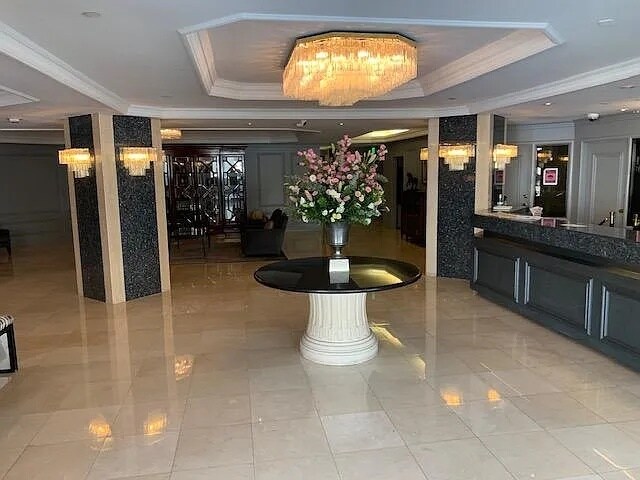 property at 10660 Wilshire Blvd