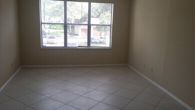 2311 N Congress Ave in Boynton Beach, FL - Building Photo - Building Photo