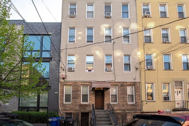 property at 524 Adams St