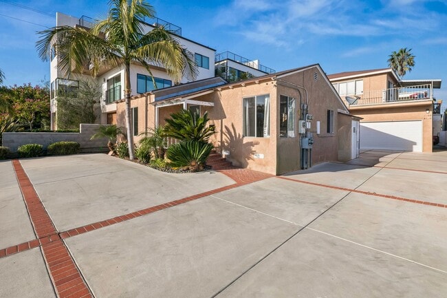 property at 3136-40 Emerson St