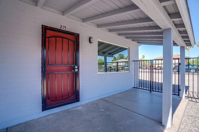property at 215 S Doran