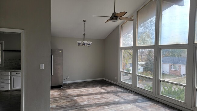 2531 Lynner Dr in Des Moines, IA - Foto de edificio - Building Photo