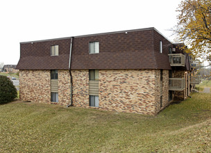 The Bluffs Apartments in Monticello, MN - Building Photo - Building Photo