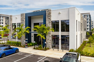 Solena Miramar in Miramar, FL - Foto de edificio - Building Photo