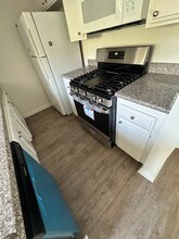 15009 Moorpark St in Los Angeles, CA - Building Photo - Building Photo