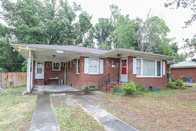 522 N 25th St in Wilmington, NC - Foto de edificio - Building Photo