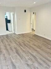 1323 14th St in Santa Monica, CA - Building Photo - Building Photo