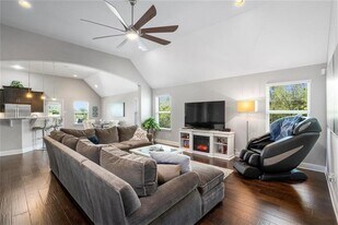 1805 Morts Pl in Manchaca, TX - Building Photo