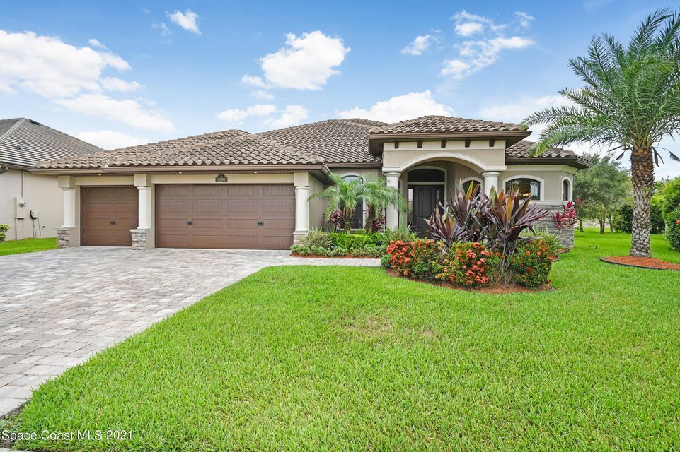 3290 Levanto Dr in Melbourne, FL - Building Photo