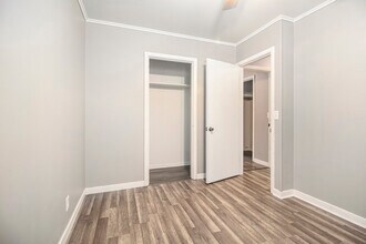 13185 E Old US Hwy 12 in Chelsea, MI - Building Photo - Building Photo