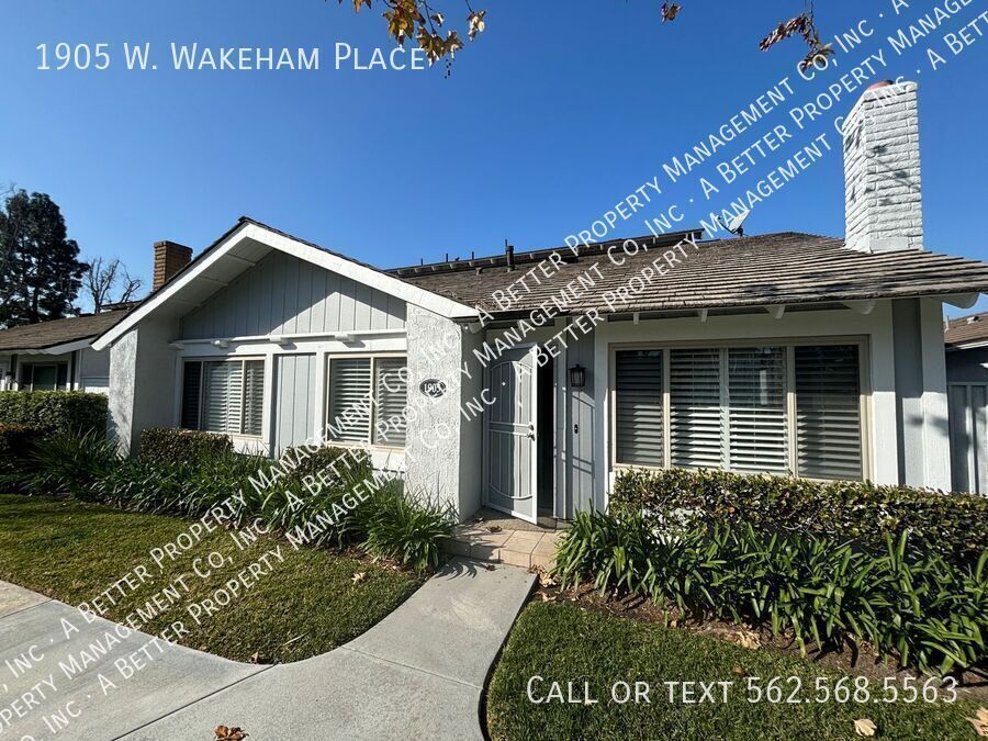 1905 W Wakeham Pl in Santa Ana, CA - Foto de edificio